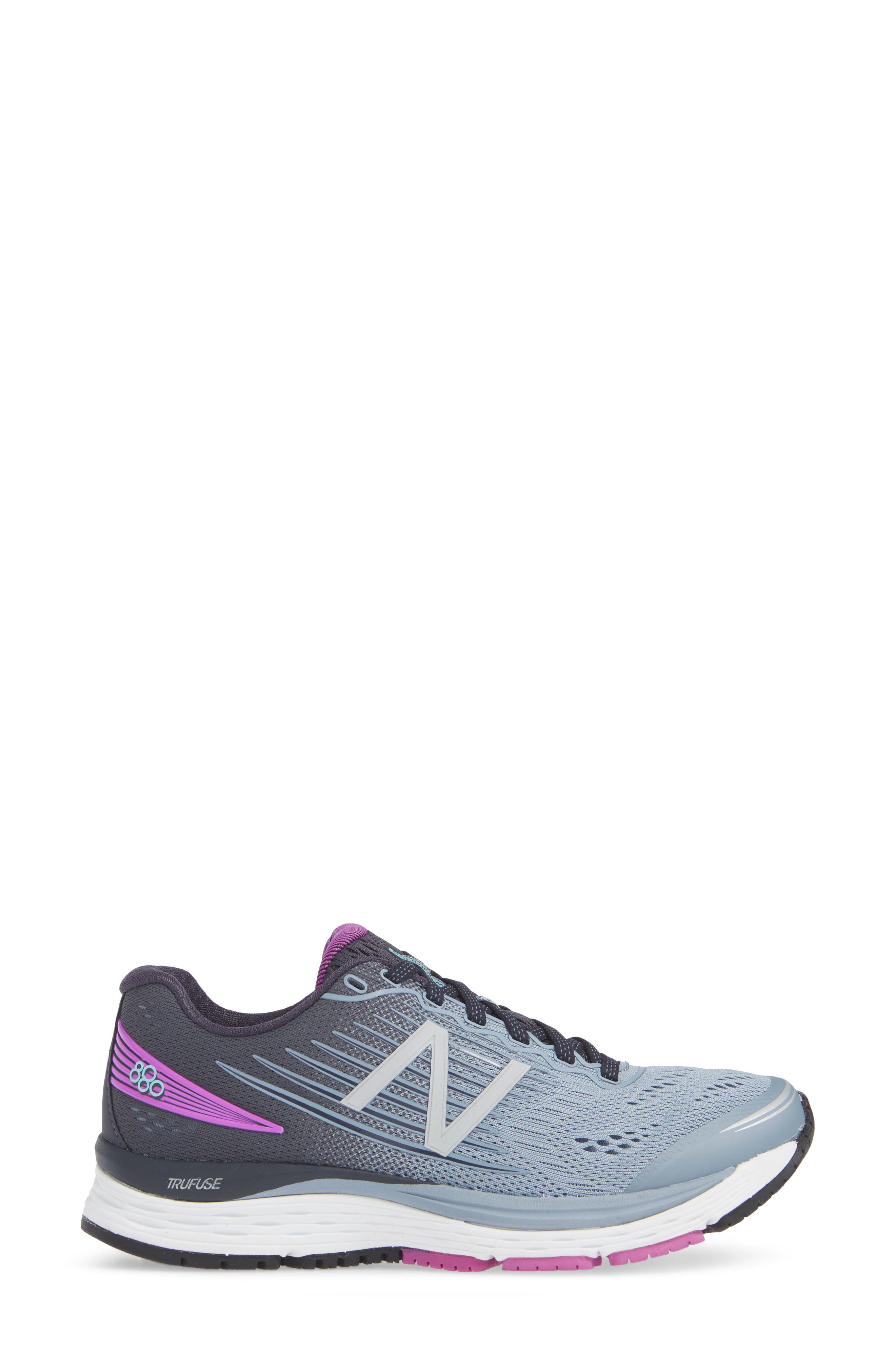 880v8 Running Shoe, Alternate, color, REFLECTION