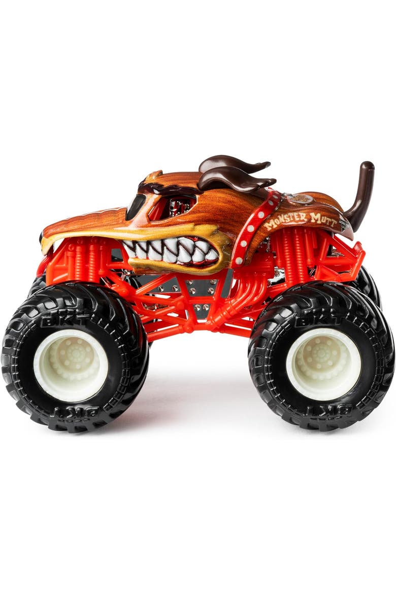 El Toro Loco vs Monster Mutt Monster Truck Duo Pack- True Metal 164 Scale Die-Cast Twin Showdown Pack, Alternate, color, Yellow