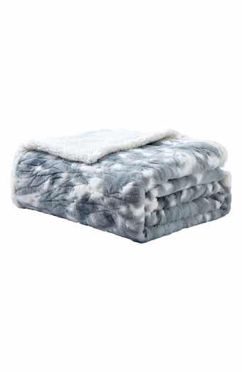 Luxury Home Alaska Faux Fur Throw Blanket