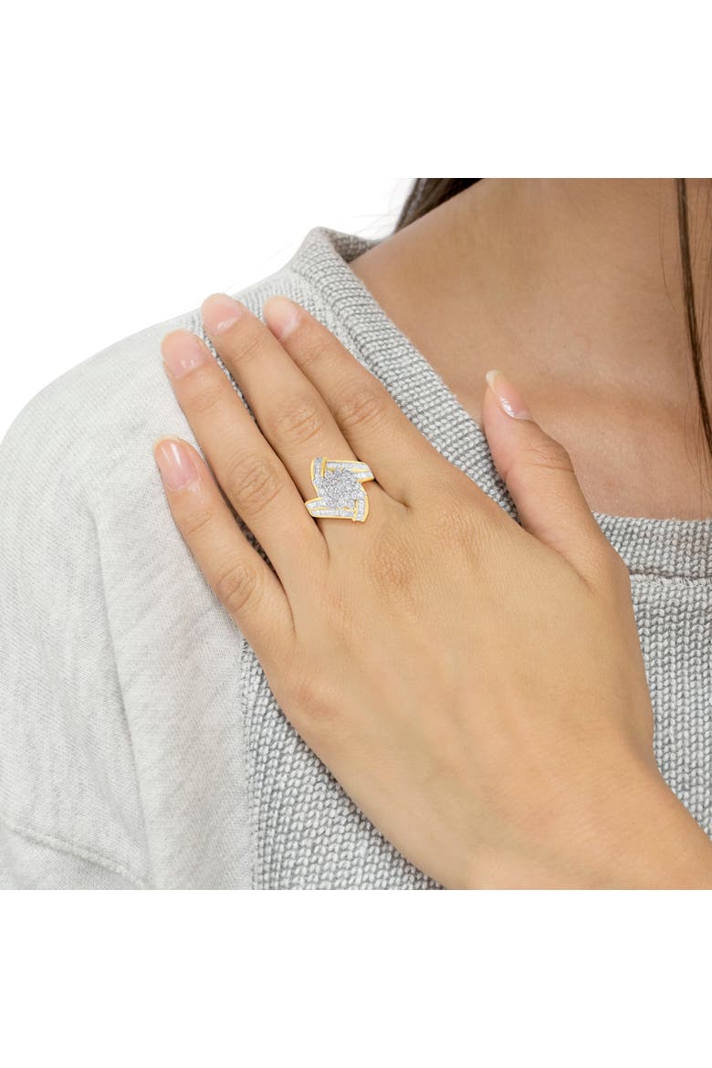 10K Gold 3 Ctw Round and Baguette Diamond Crossover Cluster Ring, Alternate, color, Yellow Gold