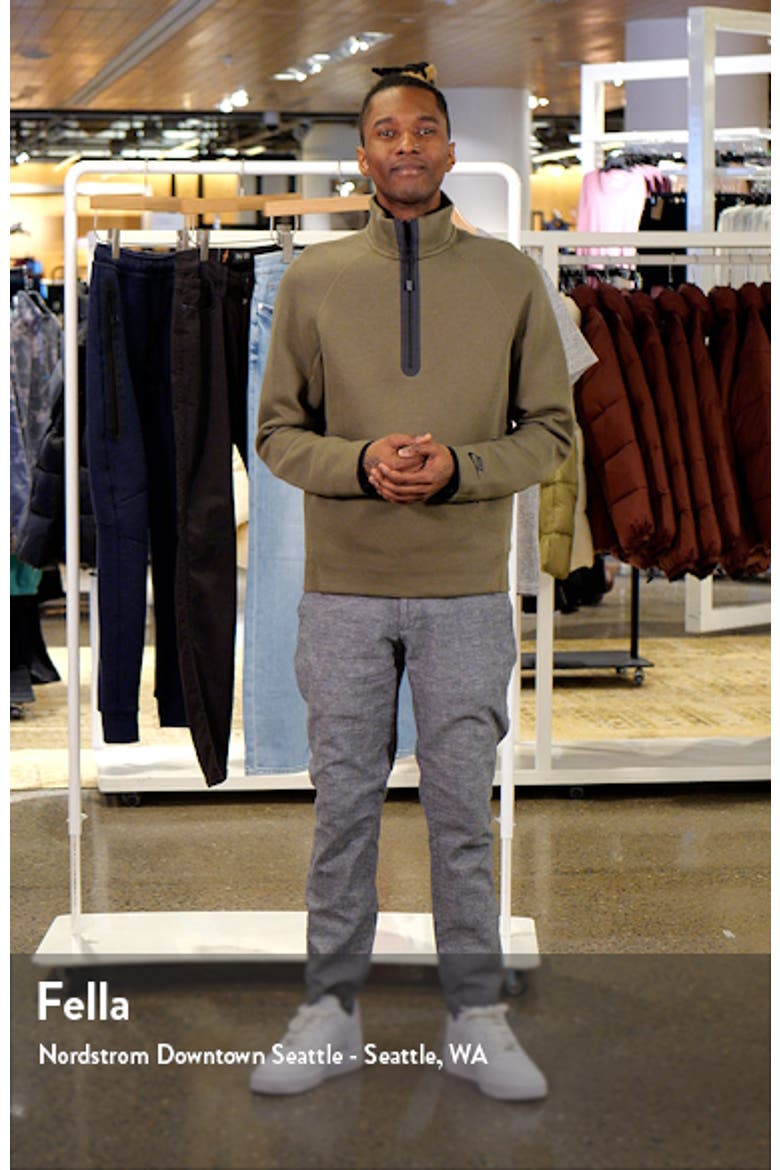 Tech Fleece Half Zip Pullover video