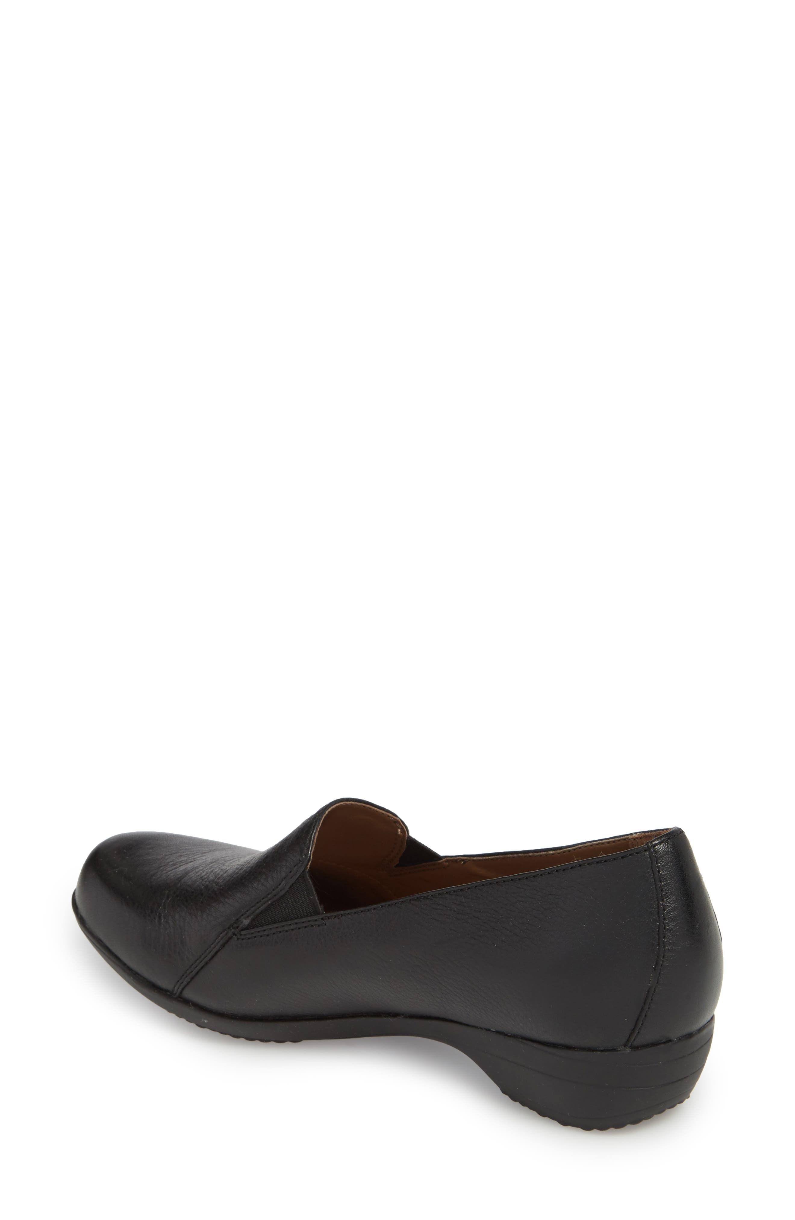 Farah Loafer, Alternate, color, BLACK MILLED LEATHER