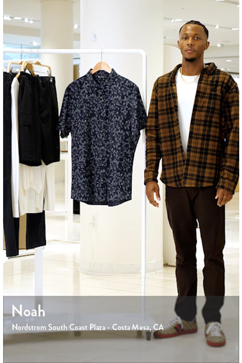 King Air Trim Fit Floral Short Sleeve Button-Up Shirt video