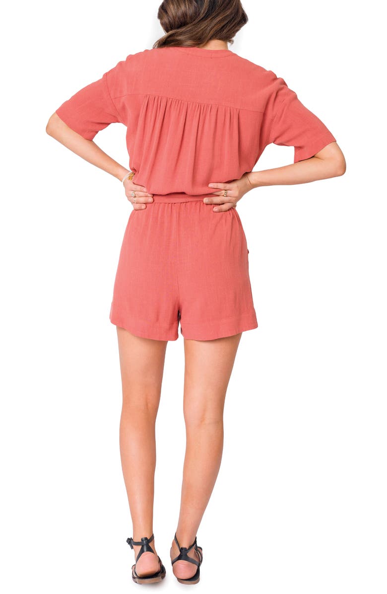 GIBSONLOOK Short Sleeve Tie Waist Romper, Alternate, color, 
