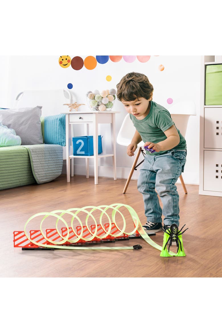Track Builder Loop Kit, Glowing Race Track with Pull-back Car, Alternate, color, Green