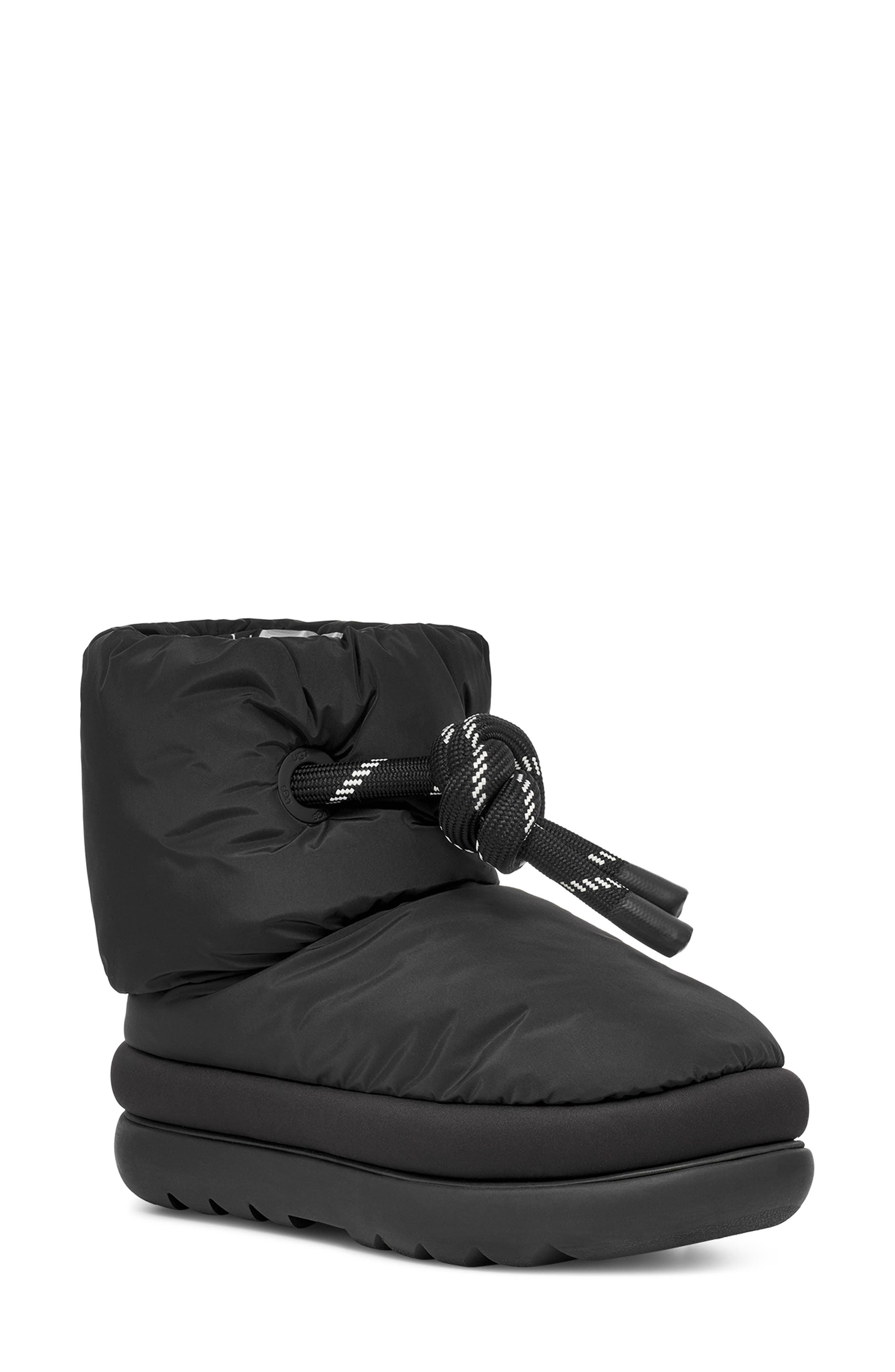 UGG<sup>®</sup> Classic Maxi Short Puffer Boot, Main, color, 