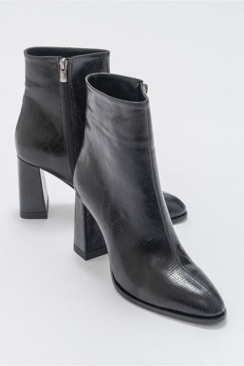 Prologue Shoes Jewel High Heel Boot