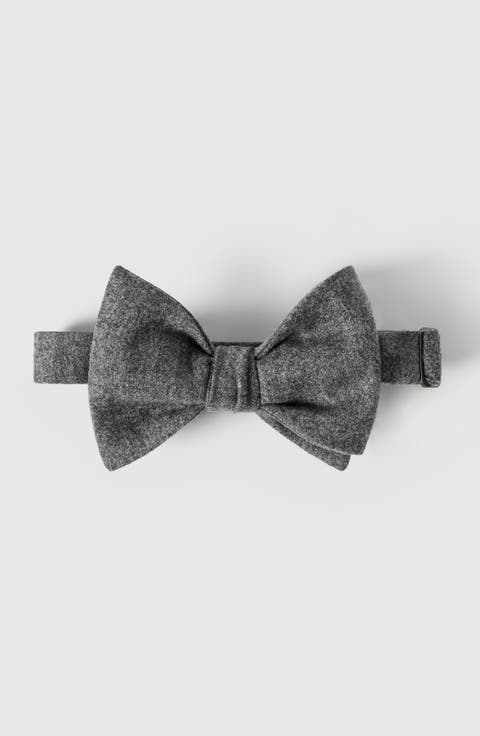 Wool, silk and cashmere lightweight flannel bow tie