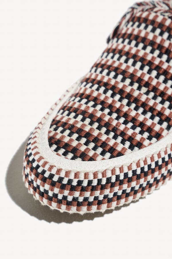 Amambaih Laura Sneaker, Alternate, color, Cognac