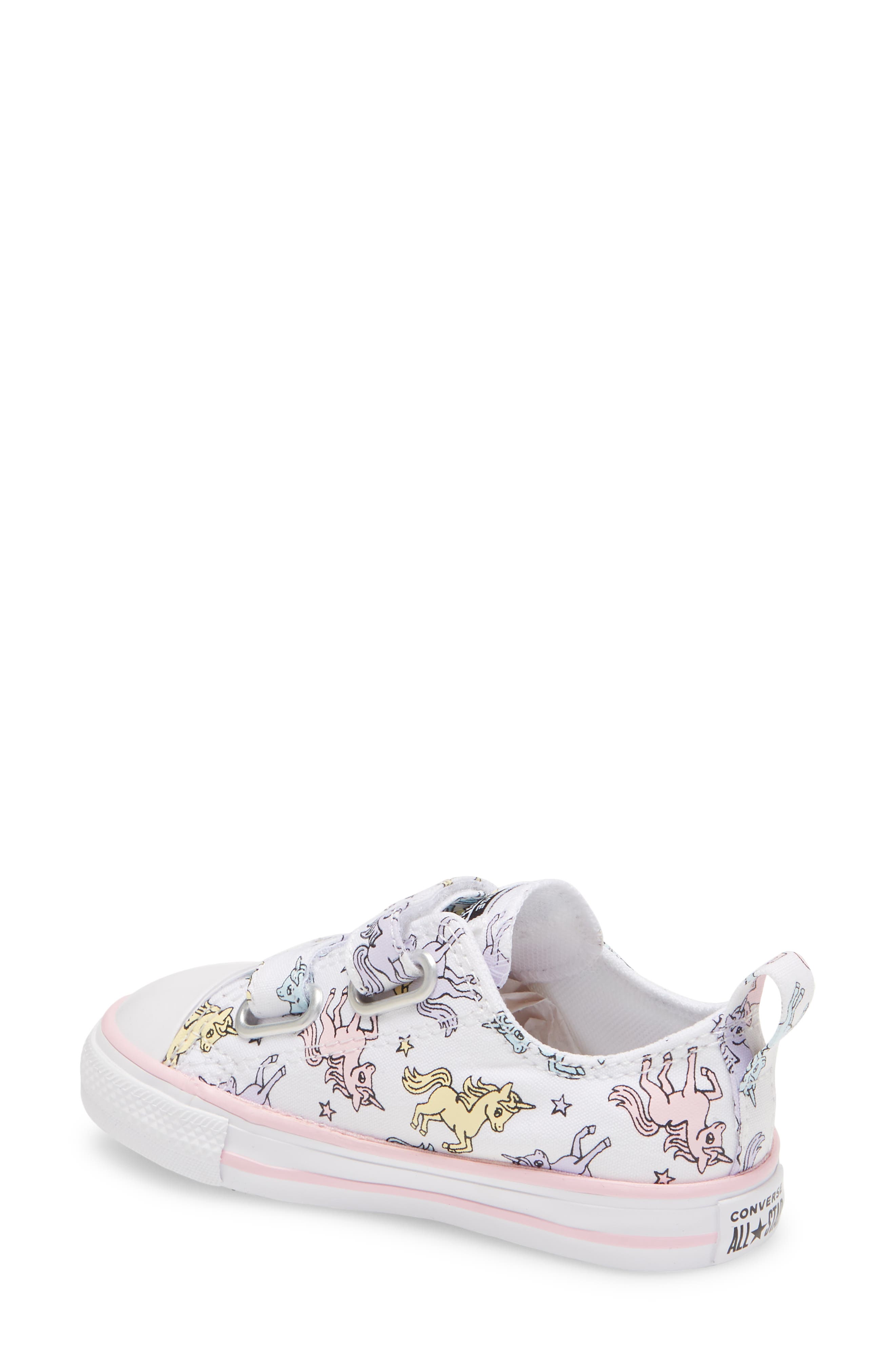 Converse Chuck Taylor<sup>®</sup> All Star<sup>®</sup> 2V Sneaker, Alternate, color, 