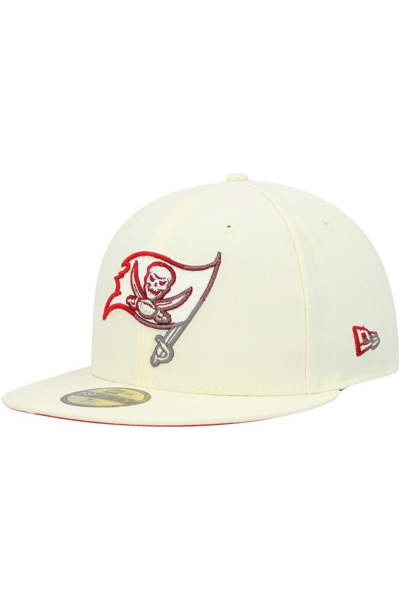 Men's New Era Cream Tampa Bay Buccaneers Chrome Color Dim 59FIFTY Fitted Hat, Main, color, Cream