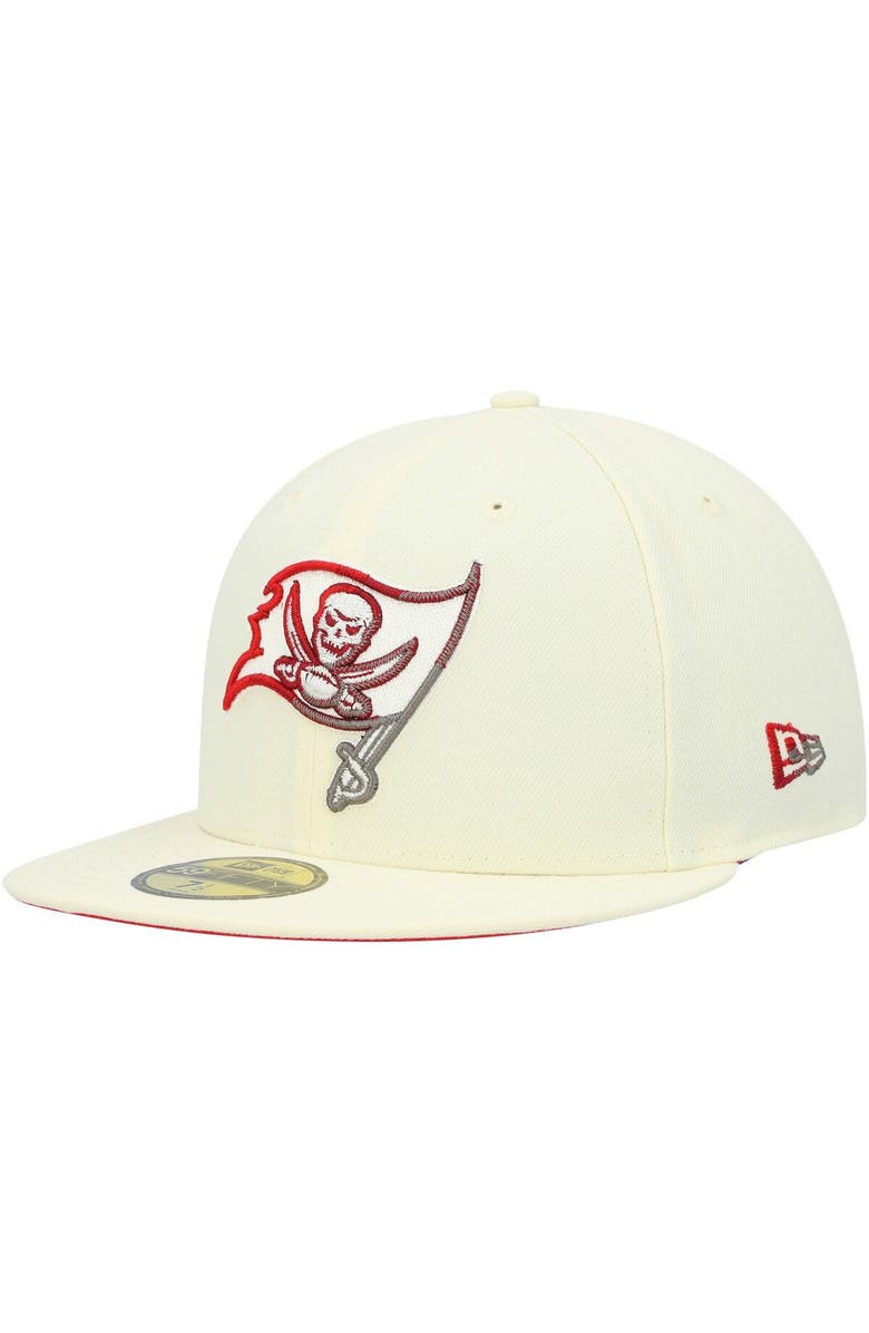 New Era Men's New Era Cream Tampa Bay Buccaneers Chrome Color Dim 59FIFTY Fitted Hat, Main, color, Cream