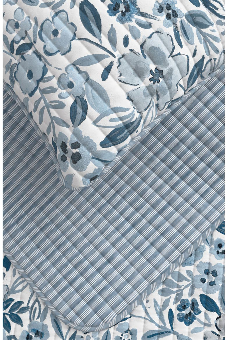 Coastal Bloom Quilt Set, Alternate, color, COASTAL BLOOM BLUE