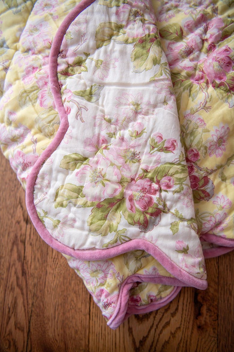 Apple Blossom Throw, Alternate, color, Yellow