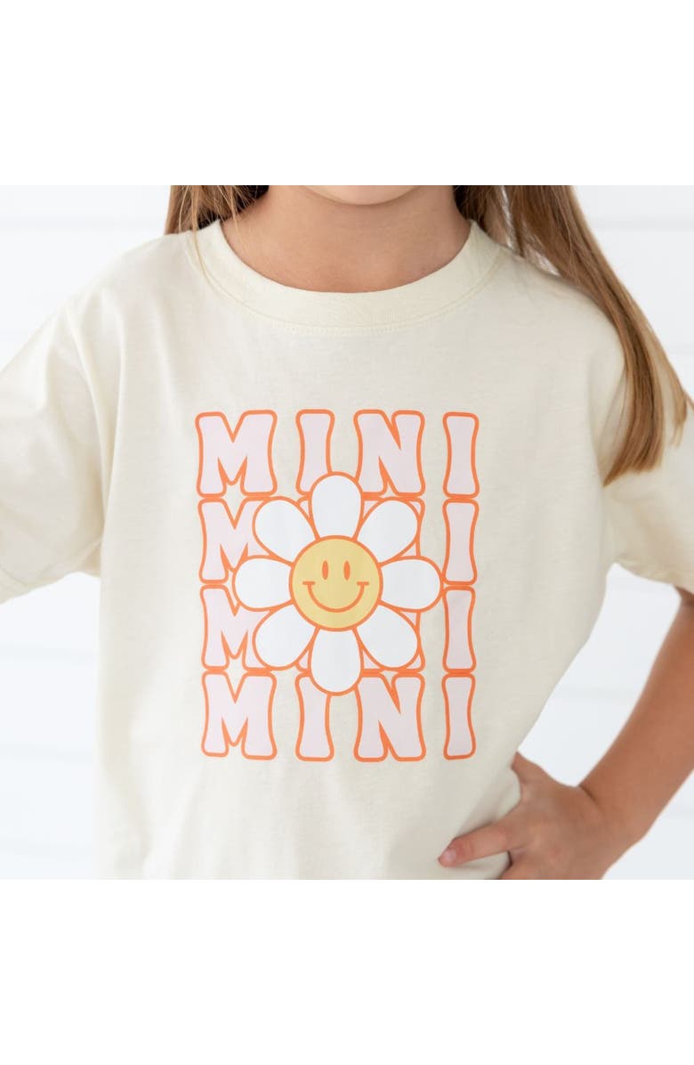 Sweet Wink Mini Daisy Short Sleeve T-Shirt, Alternate, color, Natural