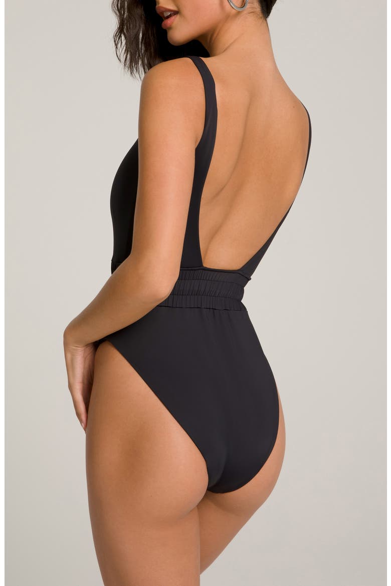 Waist Framer One-Piece Swimsuit, Alternate, color, BLACK001