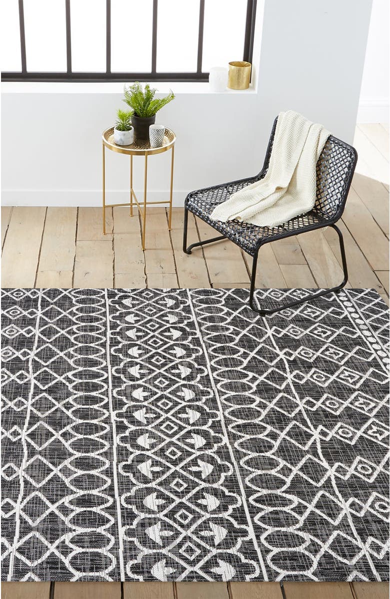 JONATHAN Y Kafel  Bohemian Indoor/Outdoor Area Rug, Alternate, color, Black/Ivory