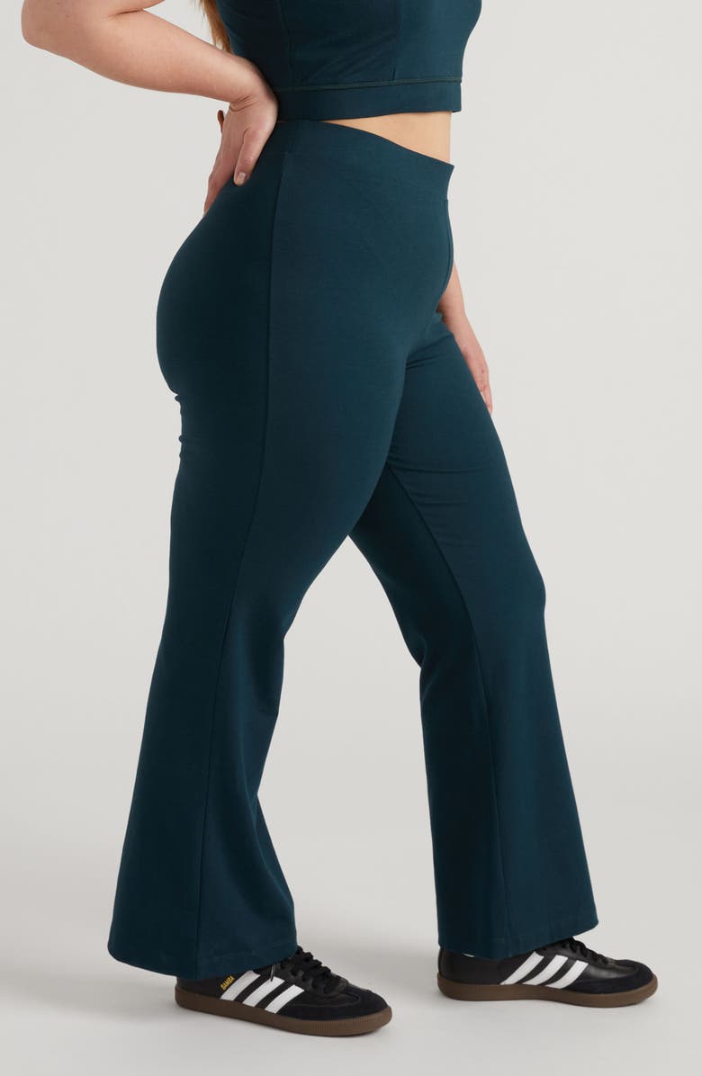 Universal Standard Roya Bootcut Leggings, Alternate, color, Deep Sea Green