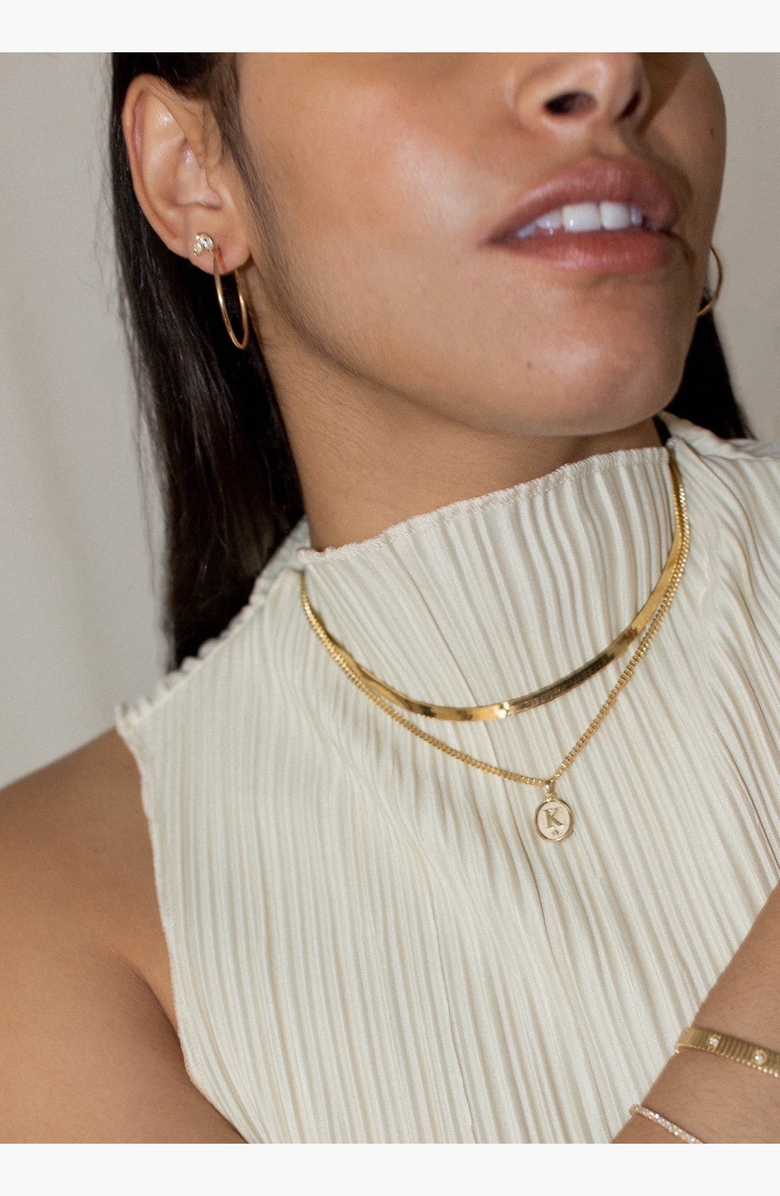 Kinn Lightweight Hoop Earrings, Alternate, color, Gold