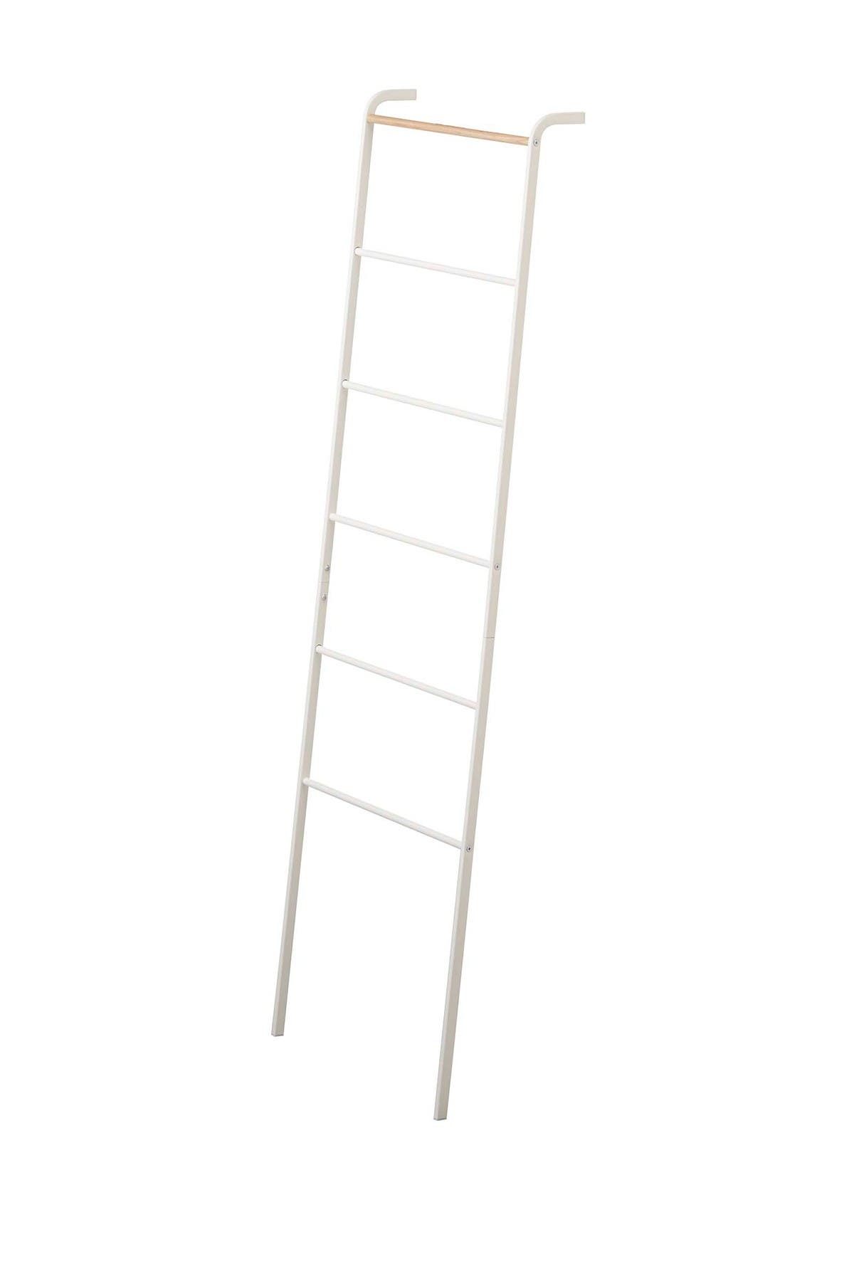 selected WHITE