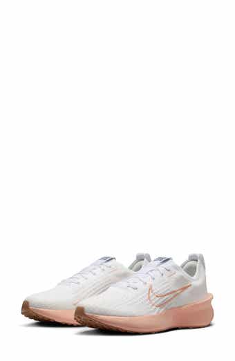 Nike Interact Run Running Shoe