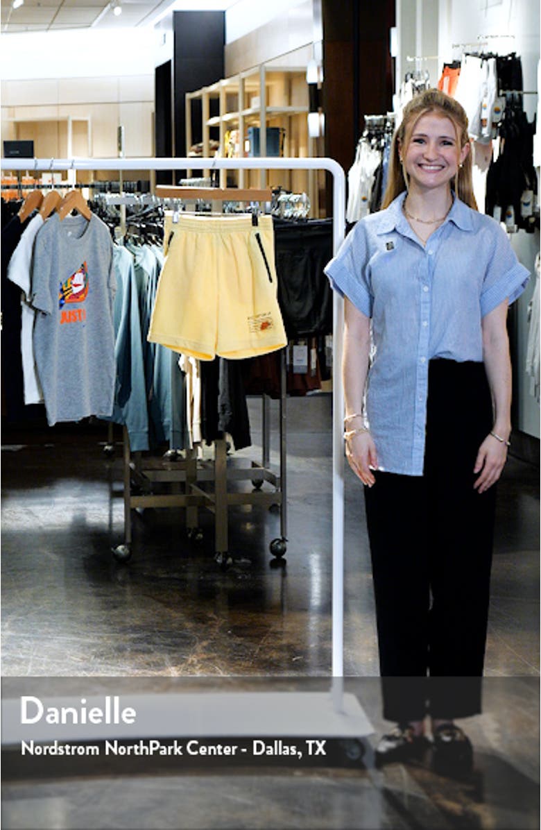 Kids' Sportswear Fleece Sweat Shorts, sales video thumbnail