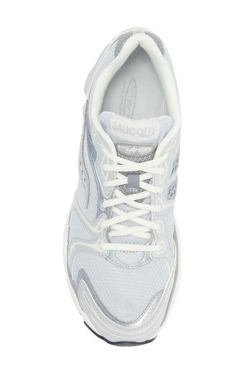 Saucony Progrid Triumph 4 Sneaker In Light Grey