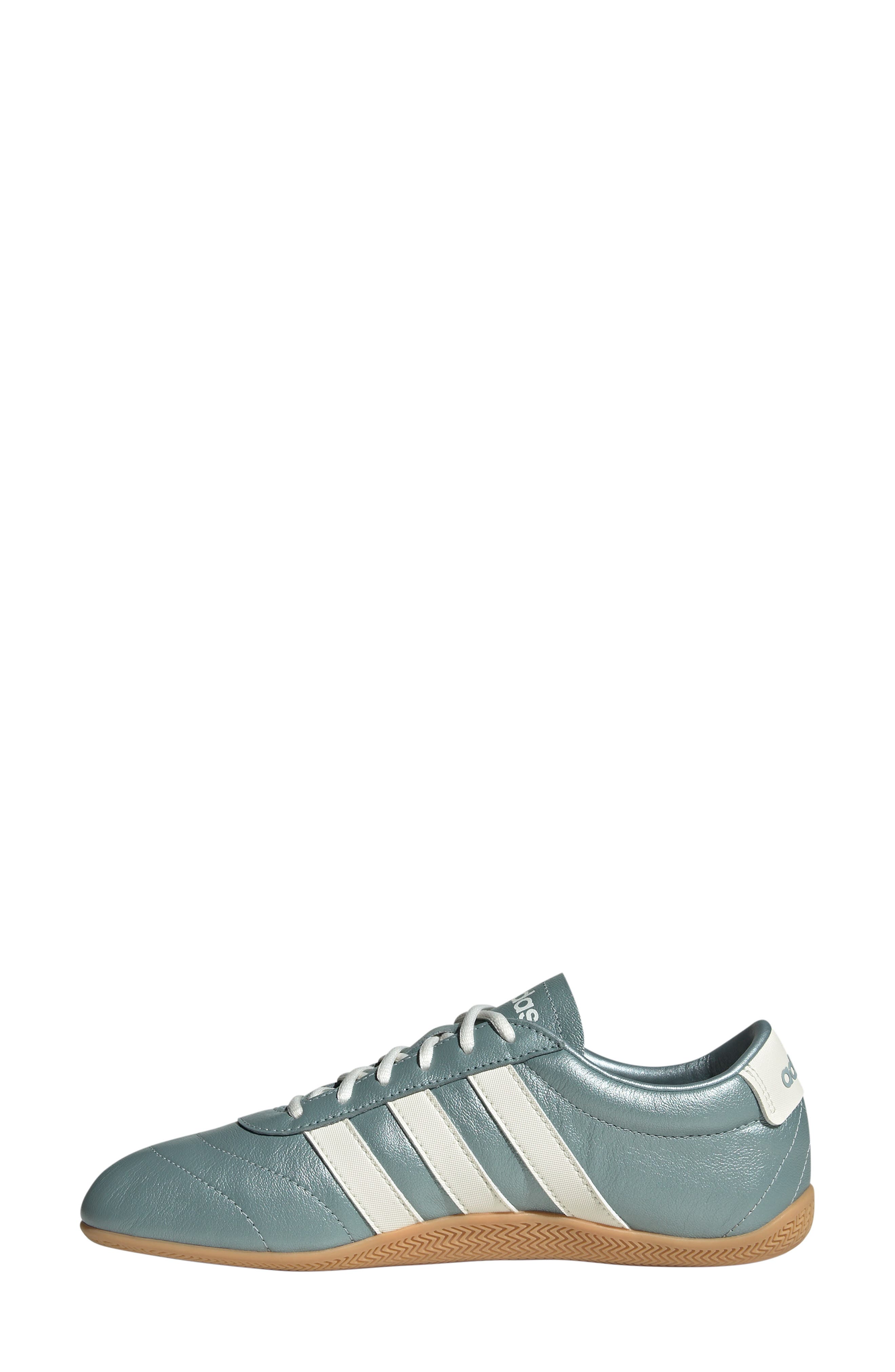 Grand Court Lo Sneaker, Alternate, color, MAGIC GREY MET/ WHITE/ GUM