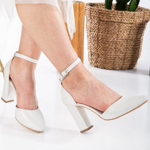 FOREVER & ALWAYS SHOES FOREVER & ALWAYS SHOES GISELE HIGH BLOCK HEELS