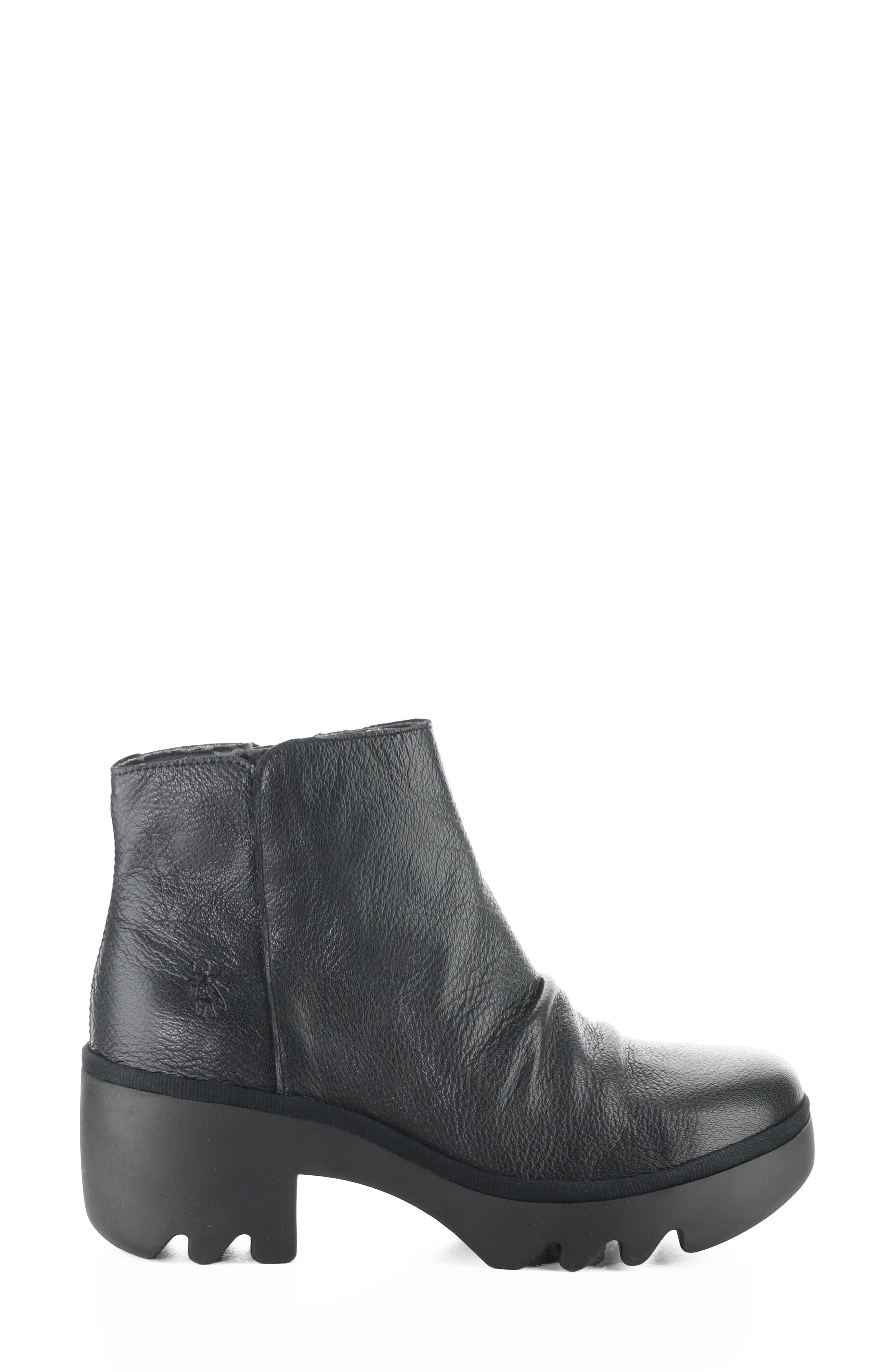 Tulp Lug Sole Platform Bootie, Alternate, color, 008 BLACK