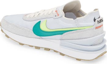 Waffle One SE Sneaker