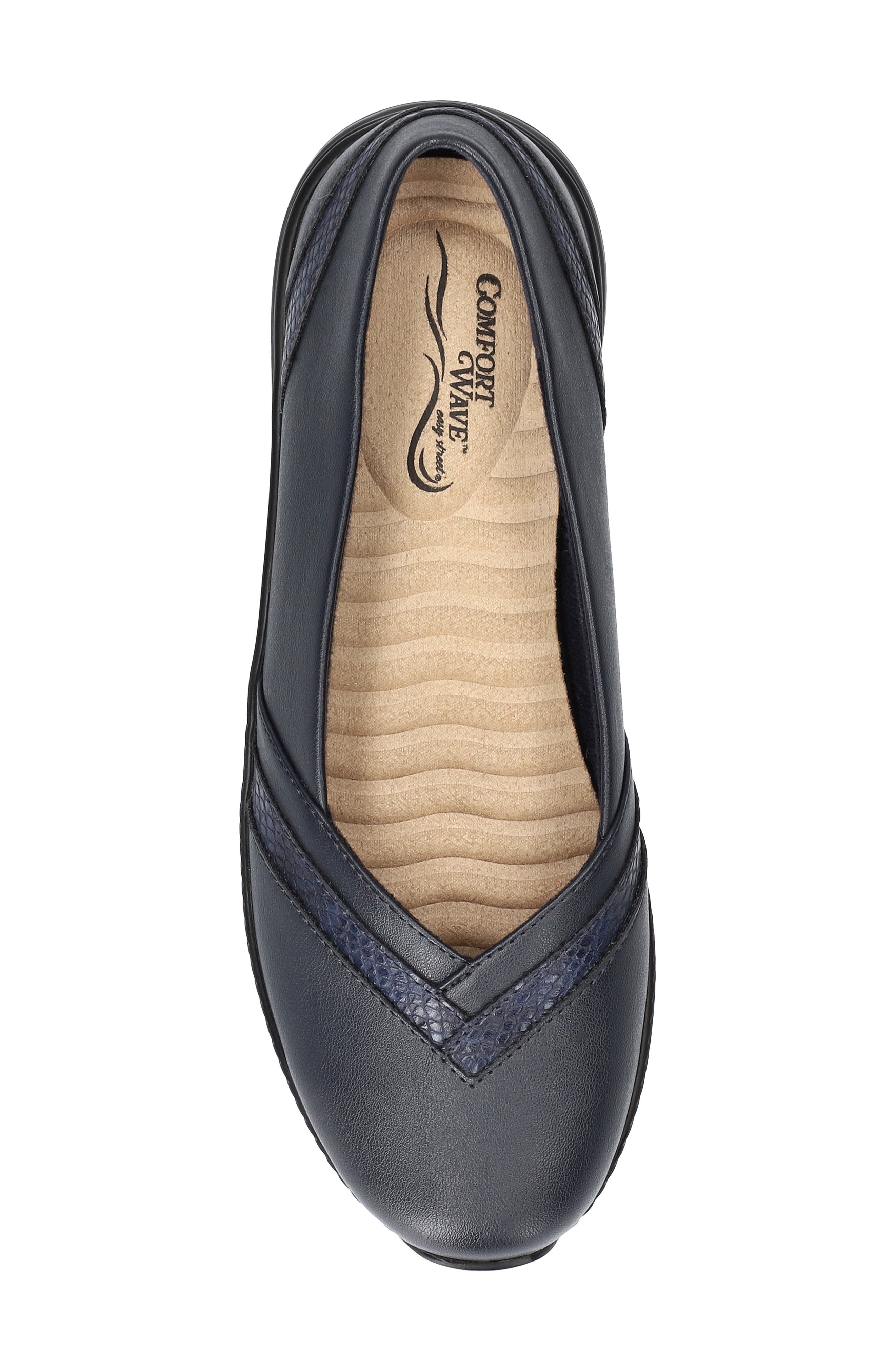 EASY STREET Kiera Flat, Alternate, color, 