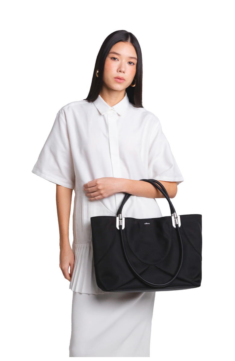 Esthera 4PM Maxi Nylon Handbag, Alternate, color, Black