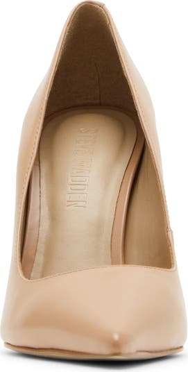 Noir Pointed Toe Pump