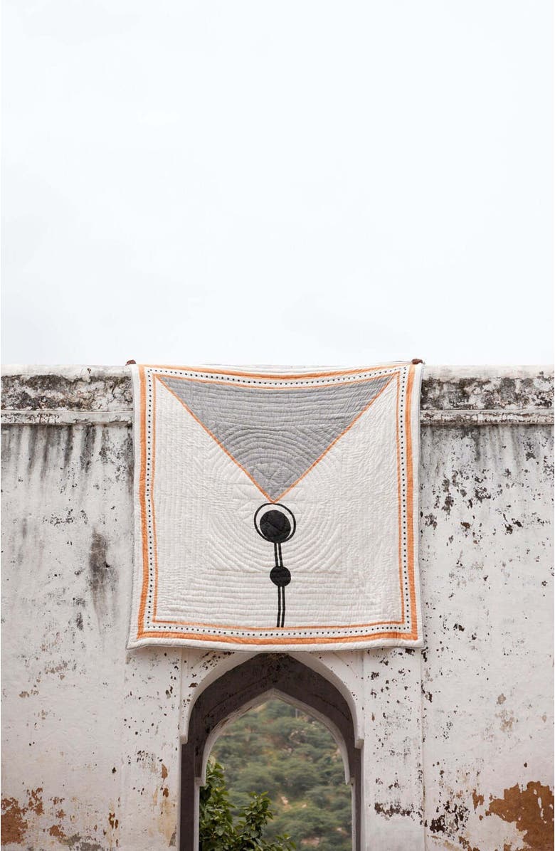 CQC LA Bauhaus Quilt Twin with 2 shams, Alternate, color, Orange, White