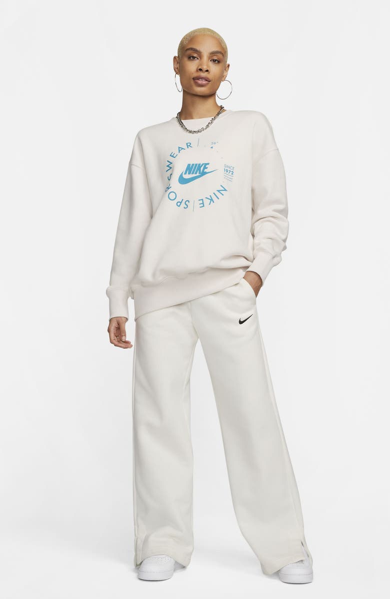 Nike Oversized Sports Utility Graphic Sweatshirt, Alternate, color,