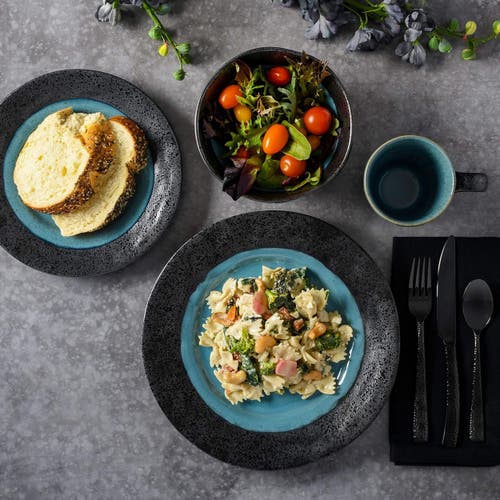 Gibson Elite Dragonstone 16 Piece Stoneware Reactive Glaze Dinnerware Set In Black