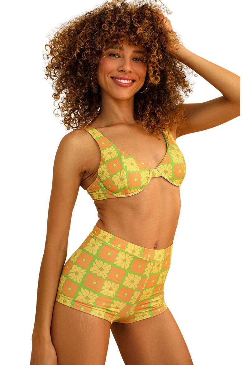 Faye Top, Alternate, color, Funky Daisy