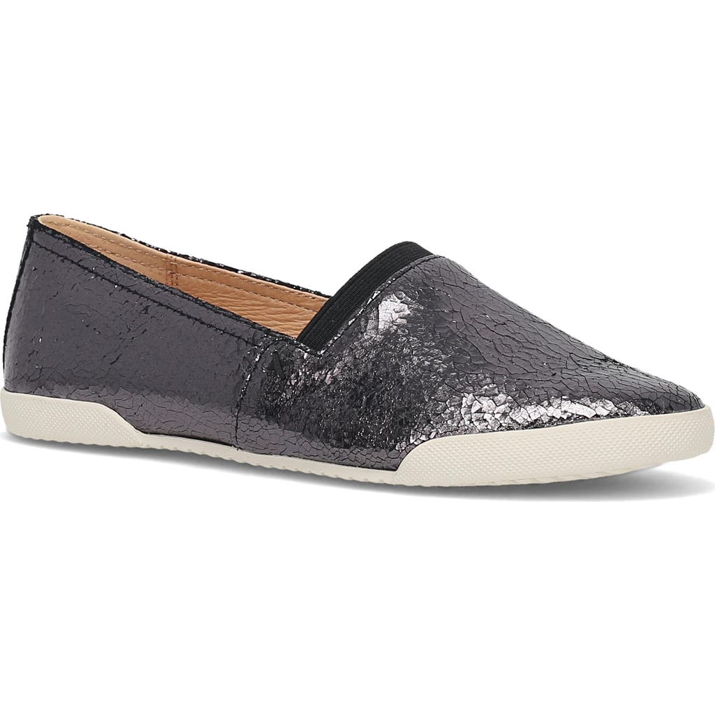 Frye Melanie Slip-on Flat In Pewter Mirror