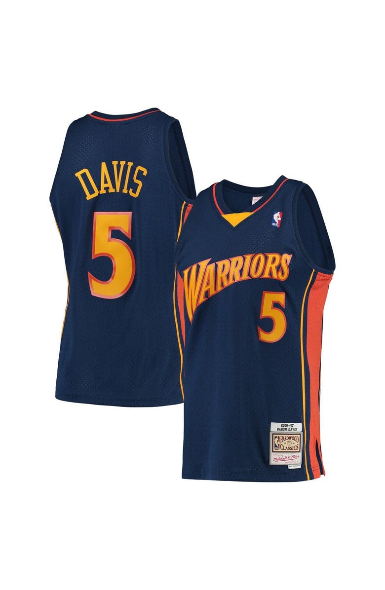 Mitchell & Ness Men's Mitchell & Ness Baron Davis Navy Golden State Warriors 2006/07 Hardwood Classics Swingman Jersey, Alternate, color, 