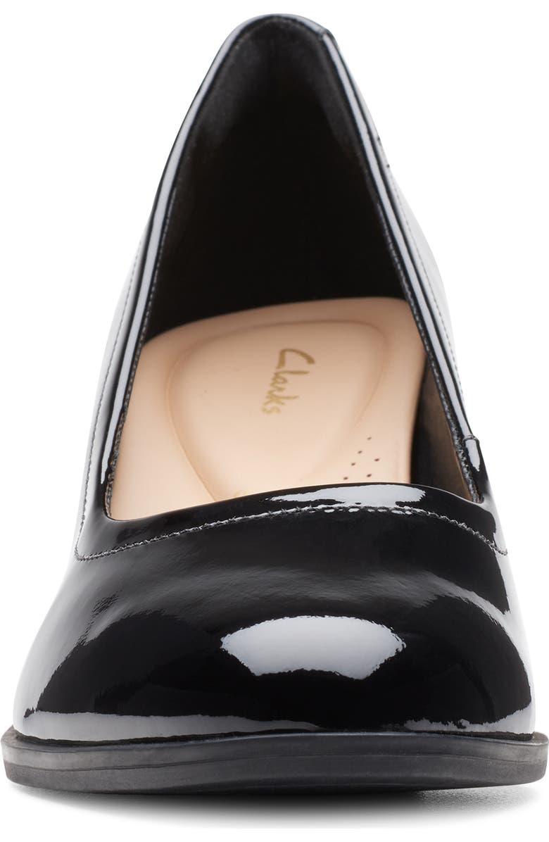 Clarks<sup>®</sup> Freva55 Court Pump, Alternate, color, Black Pat