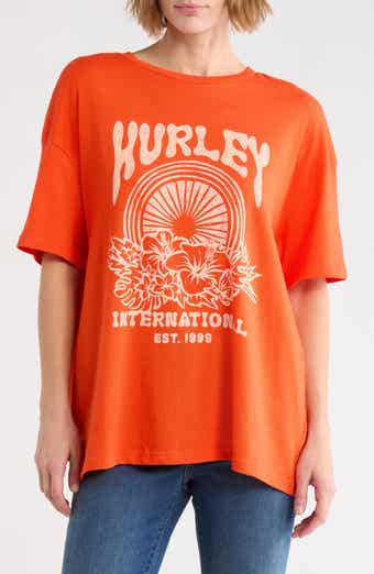 Solstice Graphic Boyfriend Tee