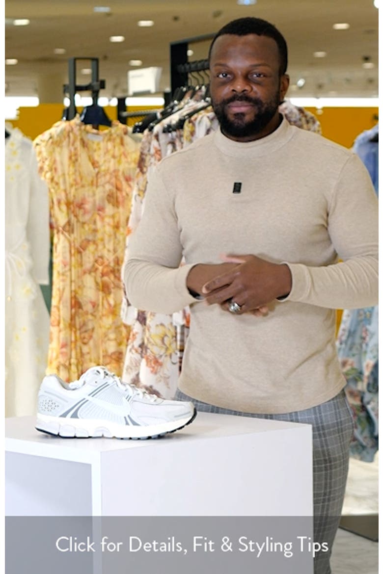 Zoom Vomero 5 Sneaker video