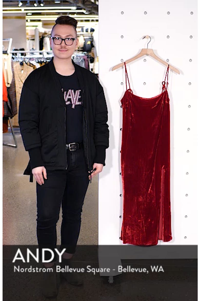 Ariana Slipdress video