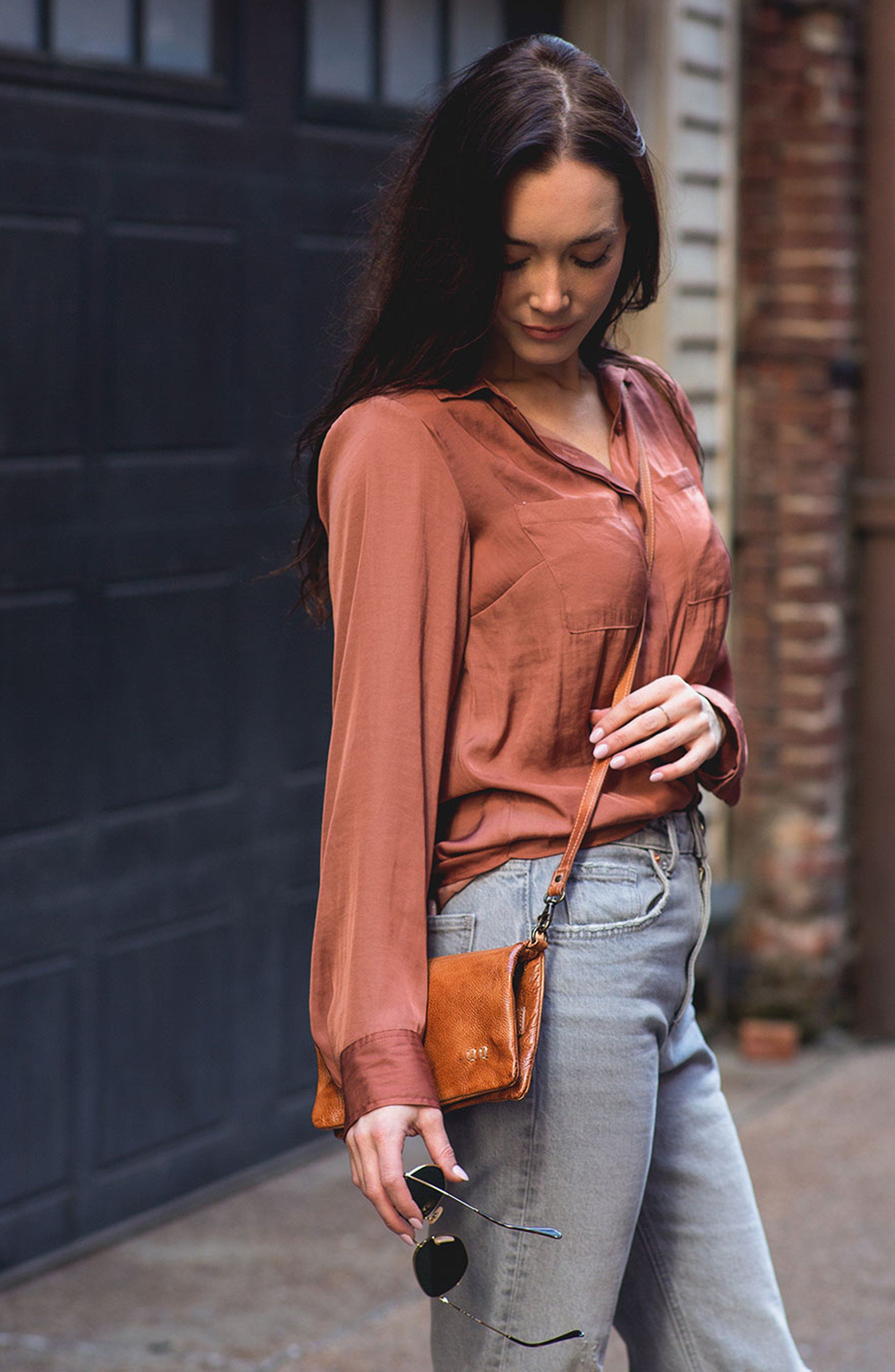 Cadence Clutch, Alternate, color, Tan Rustic