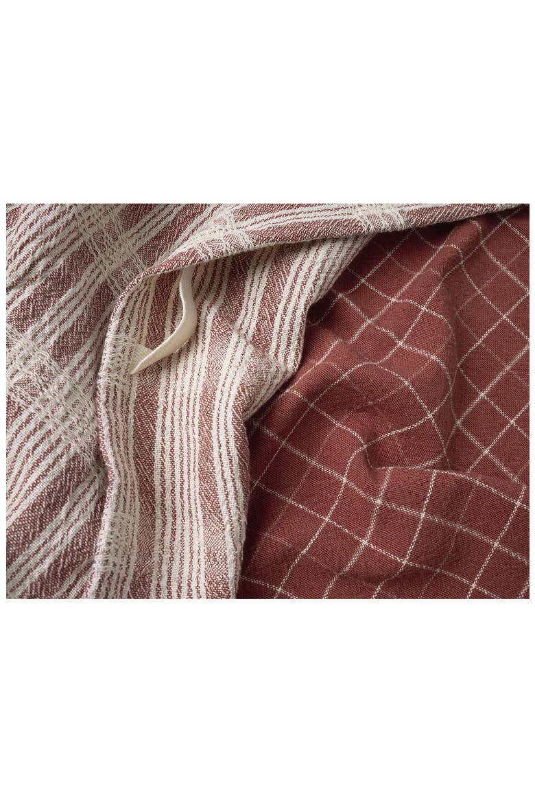 Clarendon Set of 4 Organic Cotton Kitchen Towels, Alternate, color, GARNET