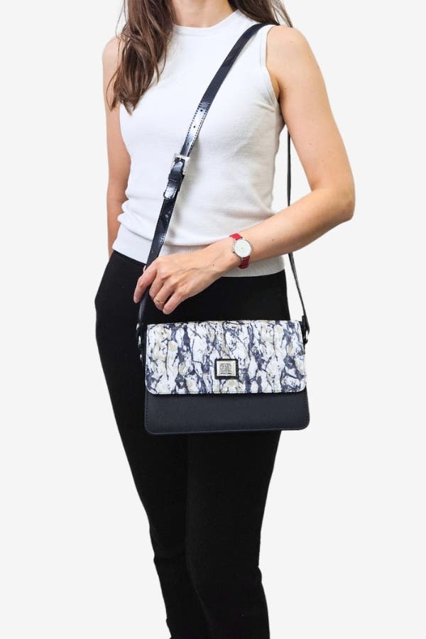 Acqua Marine 585 Crossbody Bag, Alternate, color, Navy / White