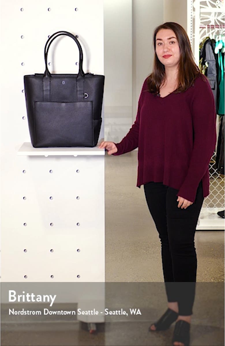 Charlie Leather Tote, sales video thumbnail