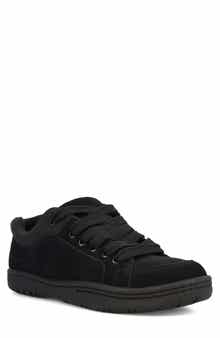 Low Top Sneaker
