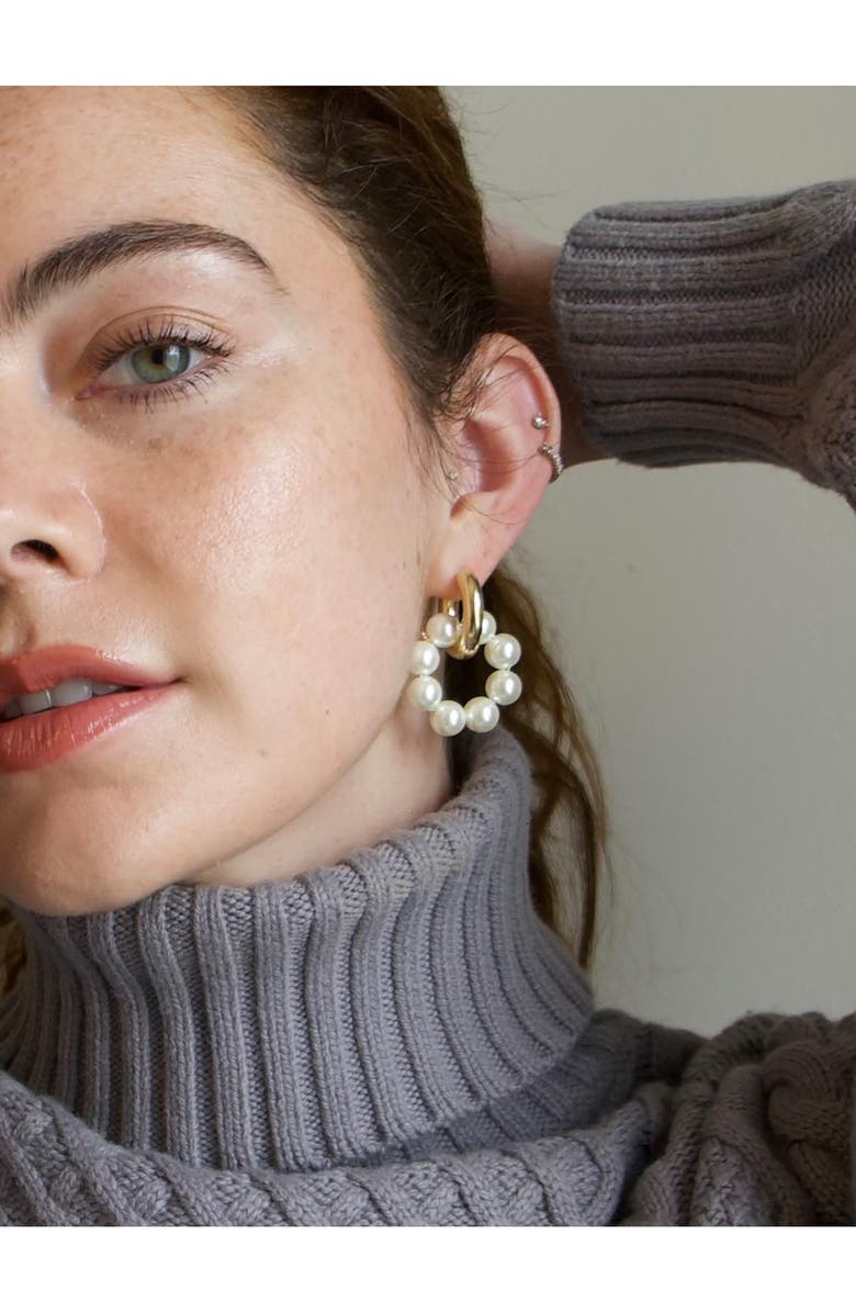 Petit Moments Tyson Imitation Pearl Hoop Earrings, Alternate, color, Gold